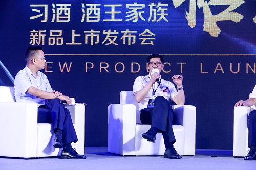 龙嵘20.jpg